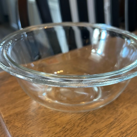 Pyrex - Picture 1 of 1
